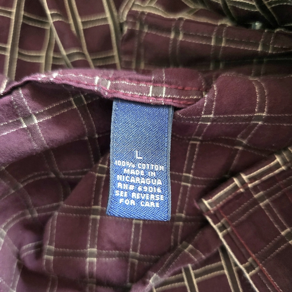 Consensus Windowpane Textured Button Down Shirt - Picture 10 of 12